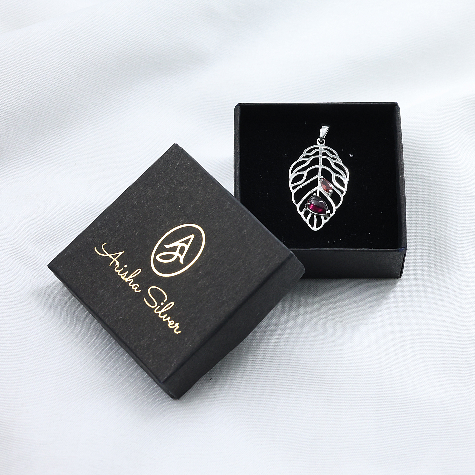 925 Sterling Silver Anniversary Gift Birthday Gift Birthstone Jewelry Christmas Gift Easter Gift Garnet Pendant Gemstone Pendant Gift For Her Graduation Gift Handmade Jewelry Handmade Pendant Palm Leaf Pendant Silver Jewelry Silver Pendant Tree Of Life Pendant Unisex Jewelry