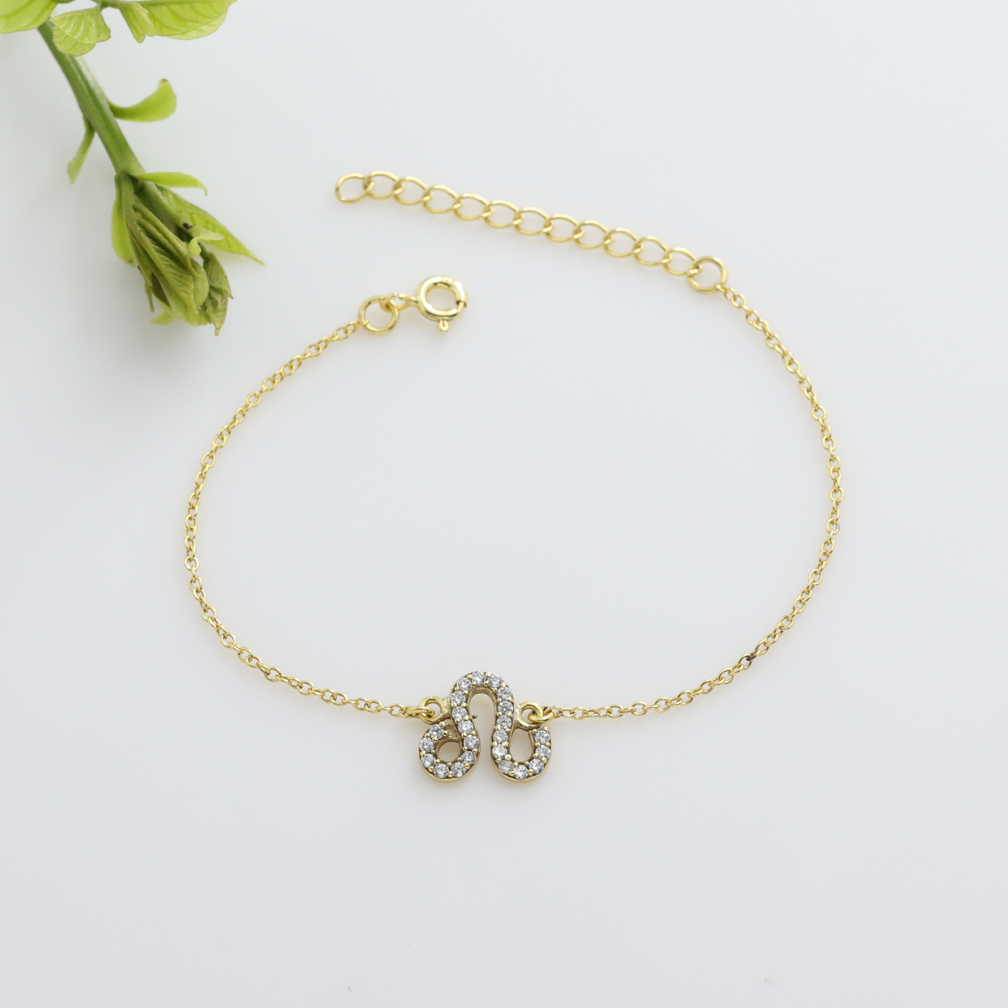 925 Sterling Silver Anniversary Gift Astrological Bracelet Birthday Gift Gift For Her Gift For Mom Gold Plated Jewelry Gold Plating Bracelet Graduation Gift Leo Zodiac Sign Bracelet Silver Bracelet Silver Jewelry Women Bracelet Women Jewelry Yellow Gold Plating Zodiac Sign Bracelet