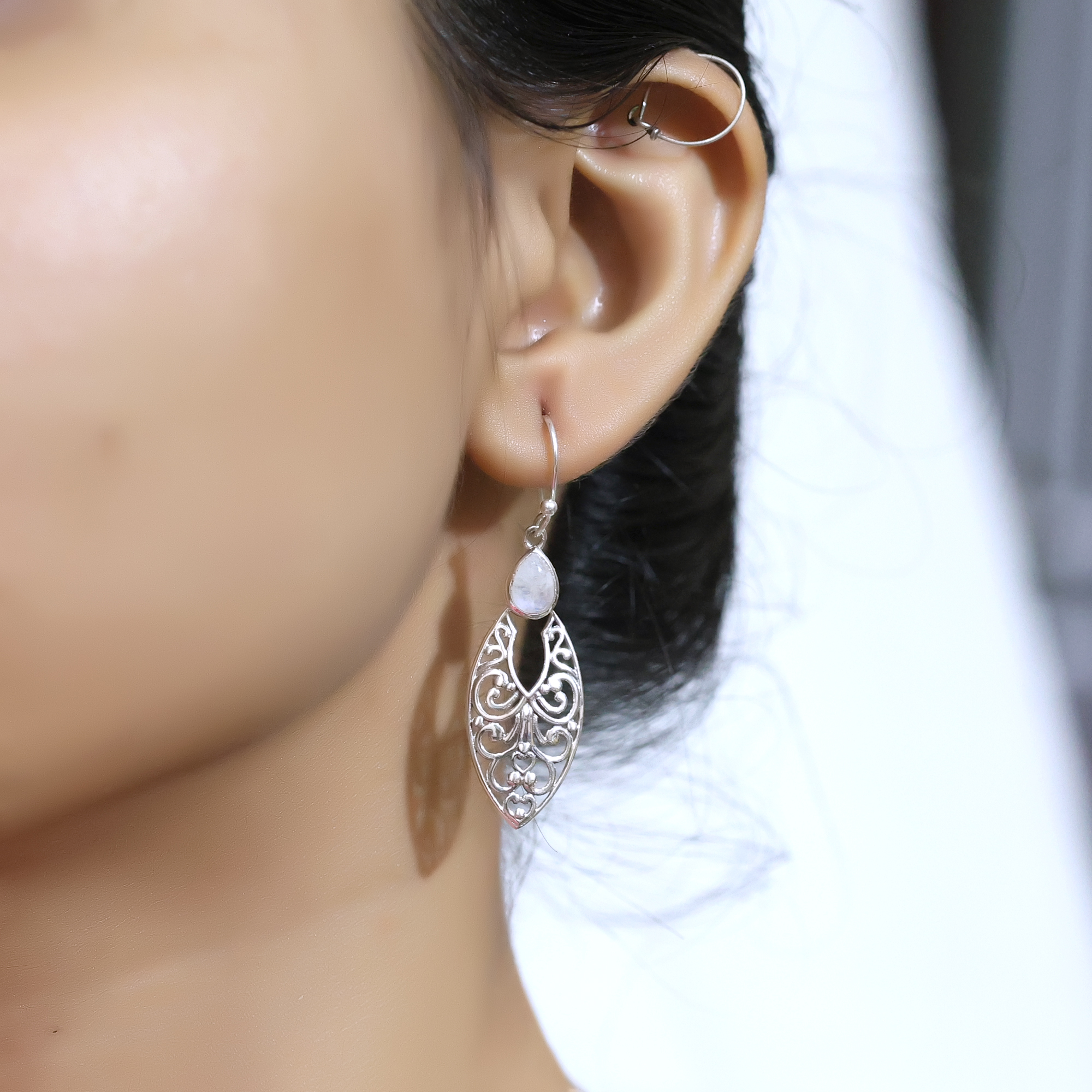 925 Sterling Silver Anniversary Gift Birthday Gift Dangle Earring Gemstone Earring Gift For Her Gift For Mom Graduation Gift Handmade Earring Handmade Jewelry Moonstone Earring Silver Earring Silver Jewelry Women Dangle Earring Women Earring Women Jewelry