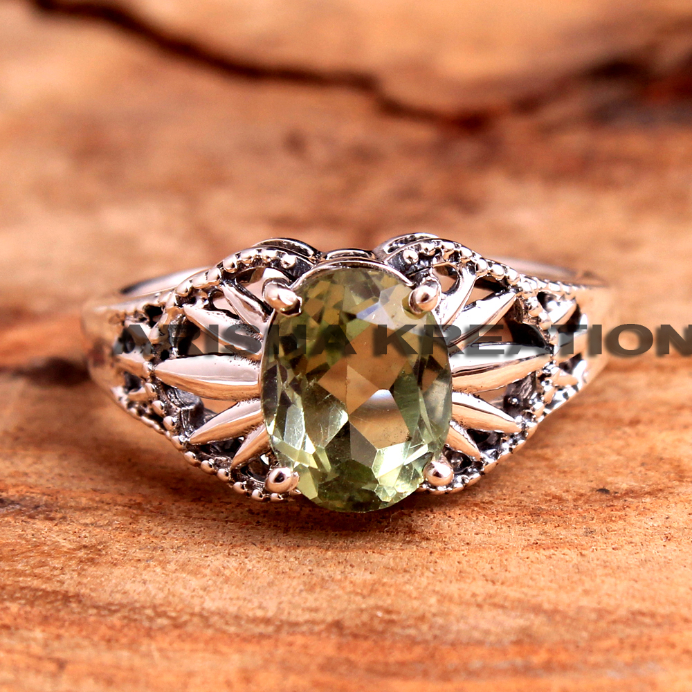 Christmas Gift Gemstone Ring Gift For Mom Green Gemstone Handmade Jewelry Peridot Gemstone Ring Silver Ring Statement Jewelry Unisex Ring Wedding Gift