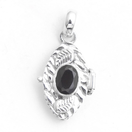 Born from rock poison necklace アイオライト Poison Locket Pendant/on the sunny side of the street（オン